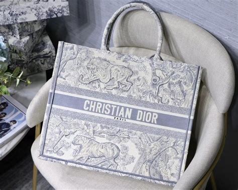 christian dior tiger